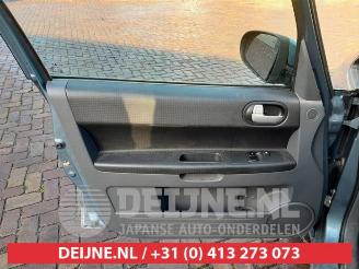 Mitsubishi Colt Colt (Z2/Z3), Hatchback, 2004 / 2012 1.3 16V picture 10