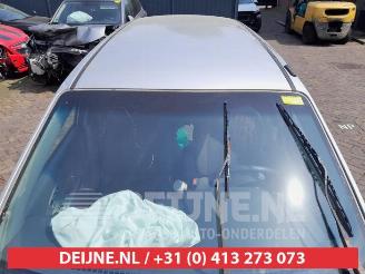 Kia Carens Carens II (FJ), MPV, 2002 / 2007 2.0i CVVT 16V picture 10