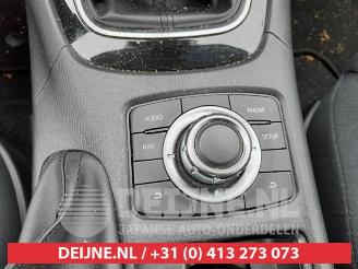 Mazda 6 6 (GJ/GH/GL), Sedan, 2013 2.2 SkyActiv-D 150 16V picture 21