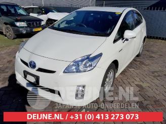 Toyota Prius Prius (ZVW3), Hatchback, 2009 / 2016 1.8 16V picture 3
