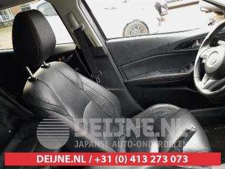 Mazda 3 3 (BM/BN), Hatchback, 2013 / 2019 2.0 SkyActiv-G 16V picture 14