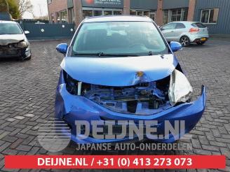 Subaru Trezia Trezia, MPV, 2011 1.33 16V Dual VVT-I picture 2