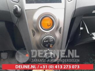 Toyota Yaris Yaris II (P9), Hatchback, 2005 / 2014 1.8 16V VVT-i TS picture 23