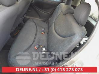 Toyota Yaris Yaris (P1), Hatchback, 1999 / 2005 1.3 16V VVT-i picture 13