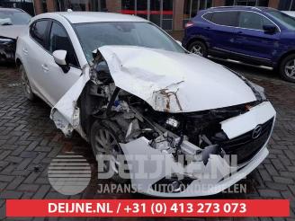 Coche accidentado Mazda 3 3 (BM/BN), Hatchback, 2013 / 2019 2.0 SkyActiv-G 16V 2016/1