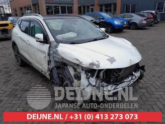 Vrakbiler auto Nissan Qashqai Qashqai (J11), SUV, 2013 1.6 dCi 2015/3