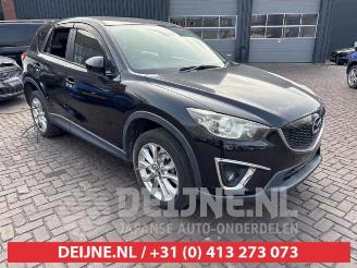 Coche siniestrado Mazda CX-5  2013
