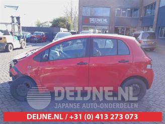 Toyota Yaris Yaris II (P9), Hatchback, 2005 / 2014 1.0 12V VVT-i picture 4