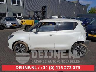 Suzuki Swift Swift (ZC/ZD), Hatchback 5-drs, 2017 1.0 Booster Jet Turbo 12V SHVS picture 4