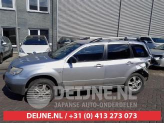 Mitsubishi Outlander Outlander (CU), SUV, 2001 / 2007 2.0 16V 4x2 picture 4