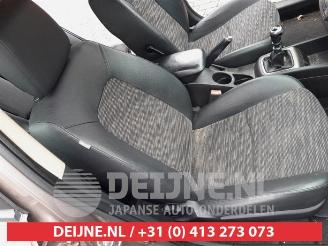 Kia Cee d Cee'd (EDB5), Hatchback 5-drs, 2006 / 2012 1.4 CVVT 16V picture 16