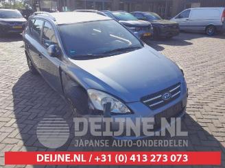 demontáž osobní automobily Kia Cee d Cee'd Sporty Wagon (EDF), Combi, 2007 / 2012 1.6 CVVT 16V 2008/12