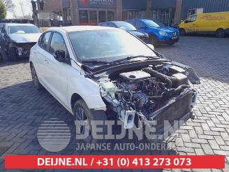 Vrakbiler auto Hyundai I-30 i30 (PDEB5/PDEBB/PDEBD/PDEBE), Hatchback, 2016 1.0 T-GDI 12V 2018/11