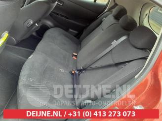 Nissan Leaf Leaf (ZE0), Hatchback, 2010 / 2017 Leaf picture 14