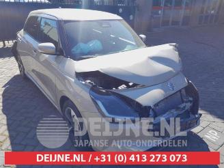 Suzuki Swift Swift (ZCE/ZDE), Hatchback 5-drs, 2023 1.2 VVT 12V Hybrid picture 1