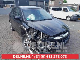 Vrakbiler auto Hyundai Ix35 iX35 (LM), SUV, 2009 / 2015 1.6 GDI 16V 2015/5