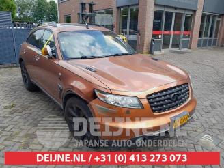 demontáž osobní automobily Infiniti FX FX (S50), SUV, 2003 / 2008 45 4.5i 32V VVT AWD 2004/11
