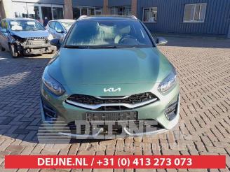 Kia Cee d Ceed Sportswagon (CDF), Combi 5-drs, 2018 1.5 T-GDI 16V picture 2