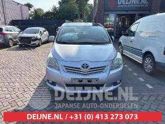 Toyota Verso Verso, MPV, 2009 / 2018 1.8 16V VVT-i picture 2