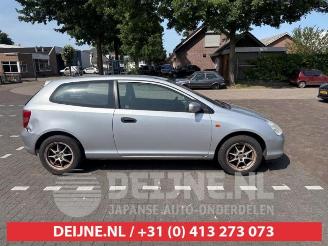 Honda Civic Civic (EP/EU), Hatchback 3-drs, 2000 / 2005 1.4 16V picture 2