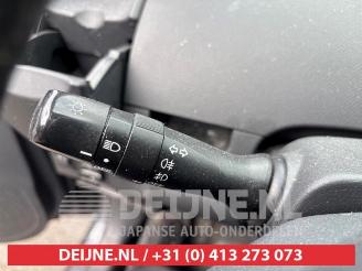 Toyota Yaris Yaris II (P9), Hatchback, 2005 / 2014 1.8 16V VVT-i TS picture 14