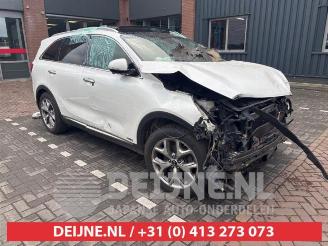 Vrakbiler auto Kia Sorento Sorento III (UM), SUV, 2015 / 2020 2.2 CRDi 16V VGT 4x4 2015/1