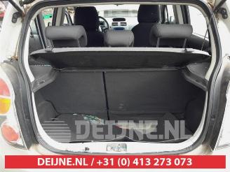 Chevrolet Spark Spark (M300), Hatchback, 2010 1.0 16V picture 13