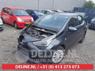 Toyota Aygo Aygo (B40), Hatchback, 2014 1.0 12V VVT-i picture 3
