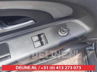 Kia Cee d Cee'd (EDB5), Hatchback 5-drs, 2006 / 2012 1.4 CVVT 16V picture 11