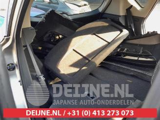 Nissan Pulsar Pulsar (C13), Hatchback, 2013 1.2 DIG-T 16V picture 17