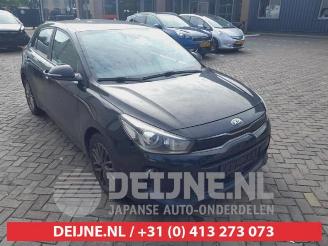 Vrakbiler auto Kia Rio Rio IV (YB), Hatchback, 2017 1.0i T-GDi 100 12V 2017/7