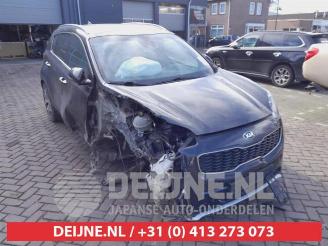 Coche siniestrado Kia Sportage Sportage (QL), Terreinwagen, 2015 / 2022 1.6 T-GDI 16V 4x4 2016/8