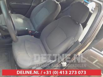 Chevrolet Spark Spark (M300), Hatchback, 2010 1.0 16V picture 15