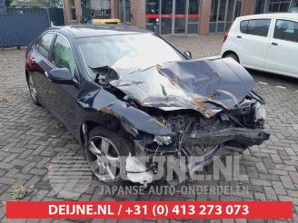 krockskadad bil auto Honda Accord Accord (CU), Sedan, 2008 2.0 i-VTEC 16V 2011/1