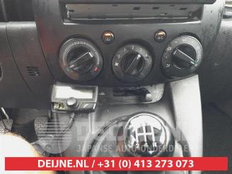 Mazda 2 2 (DE), Hatchback, 2007 / 2015 1.3 16V S-VT picture 15