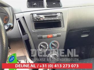 Daihatsu Cuore Cuore (L251/271/276), Hatchback, 2003 1.0 12V DVVT picture 19