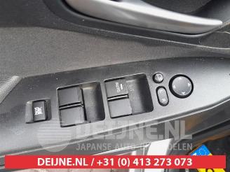 Mazda 3 3 Sport (BL14/BLA4/BLB4), Hatchback, 2008 / 2014 1.6i MZR 16V picture 12