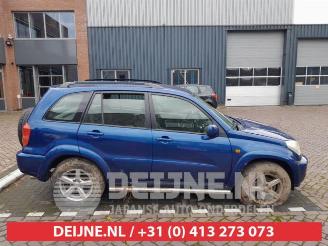 Toyota Rav-4 RAV4 (A2), Terreinwagen, 2000 / 2005 2.0 16V VVT-i 4x4 picture 8