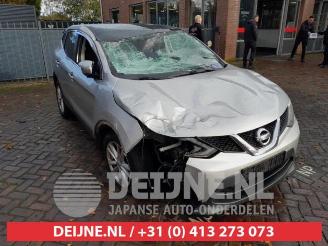 Uttjänta bilar auto Nissan Qashqai Qashqai (J11), SUV, 2013 1.2 DIG-T 16V 2014/3