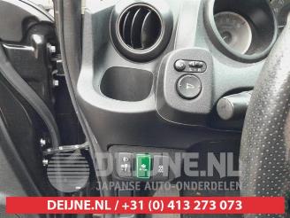 Honda Jazz Jazz (GE6/GE8/GG/GP), Hatchback, 2008 / 2015 1.3 VTEC 16V Hybrid picture 15