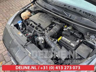 Hyundai I-20 i20 (BC3), Hatchback 5-drs, 2020 1.0 T-GDI 100 Mild Hybrid 48V 12V picture 32