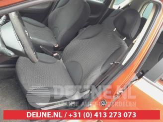 Nissan Note Note (E11), MPV, 2006 / 2013 1.4 16V picture 16