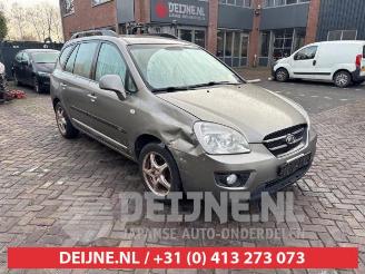 Vrakbiler auto Kia Carens Carens III (FG), MPV, 2006 / 2013 2.0i CVVT 16V 2008/11