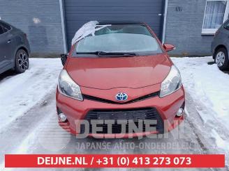 Toyota Yaris Yaris III (P13), Hatchback, 2010 / 2020 1.5 16V Hybrid picture 2