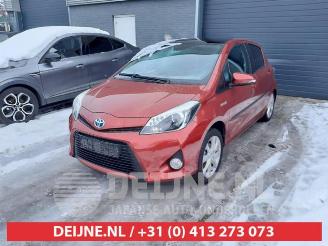Toyota Yaris Yaris III (P13), Hatchback, 2010 / 2020 1.5 16V Hybrid picture 3