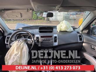 Mitsubishi Outlander Outlander (CW), SUV, 2006 / 2012 2.4 16V Mivec 4x2 picture 18