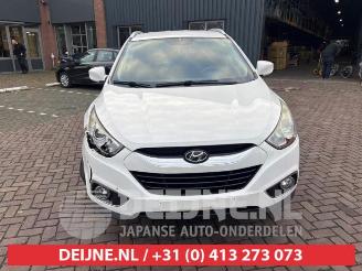 Hyundai Ix35 iX35 (LM), SUV, 2009 / 2015 1.6 GDI 16V picture 2