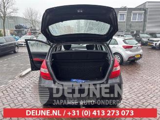 Hyundai I-20 i20, Hatchback, 2008 / 2015 1.4i 16V picture 22