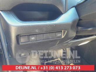Toyota Rav-4 RAV4 (A5), Terreinwagen, 2018 2.5 Hybrid 16V picture 18
