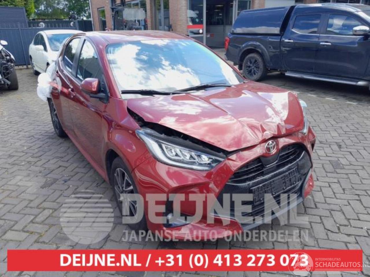 Toyota Yaris Yaris IV (P21/PA1/PH1), Hatchback, 2020 1.5 12V VVT-i